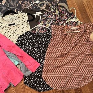 Women’s tops lot!